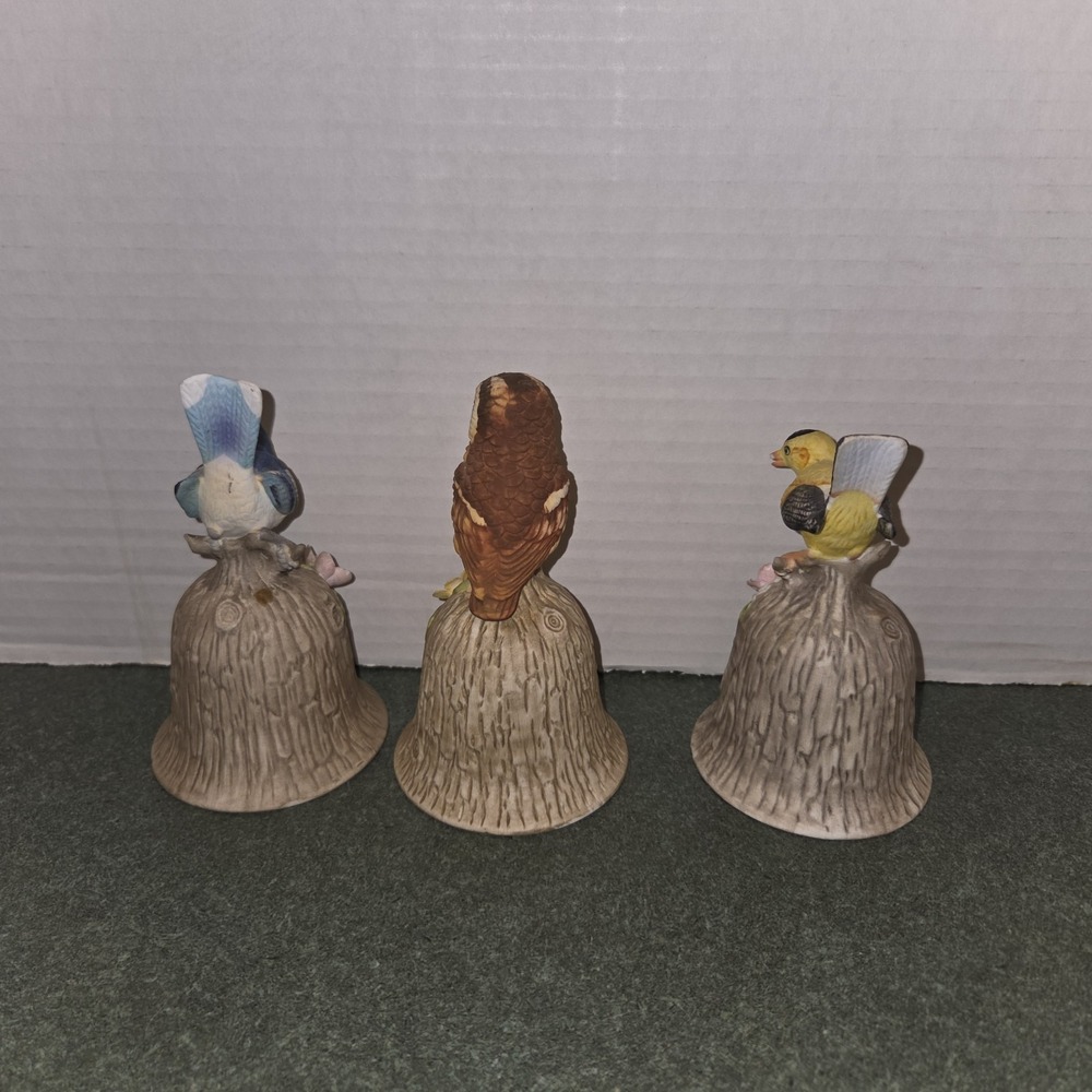 Lot of 3 Towle Bird Bells  Owl, GoldFinch, Bluejay Fine Bone China - Picture 10 of 16
